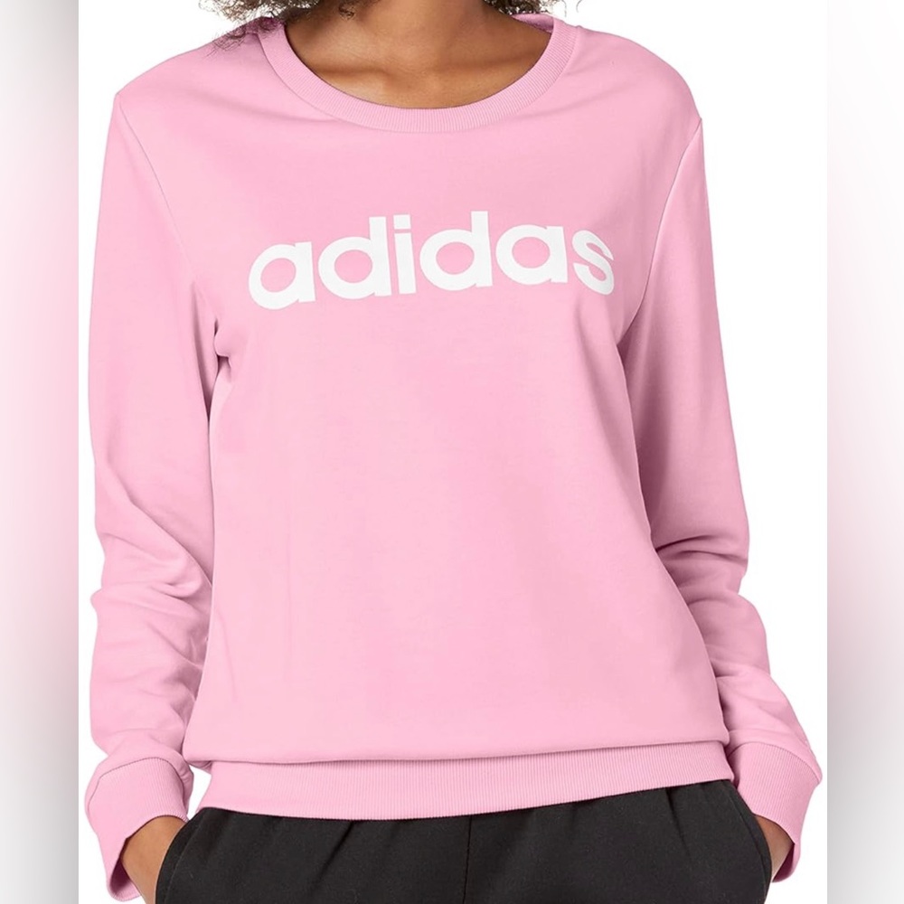 NWT Adidas Essentials Logo Sweatshirt, Women’s Size M, Soft/Cozy, cuffed sleeve